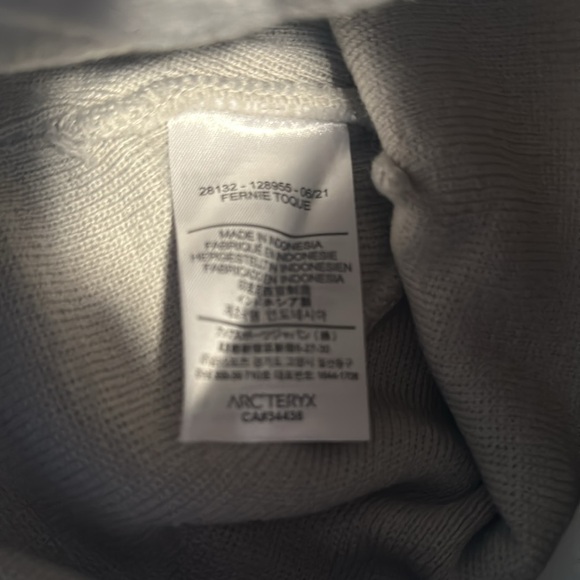 Arc’teryx Bird Head Toque - Picture 2 of 2